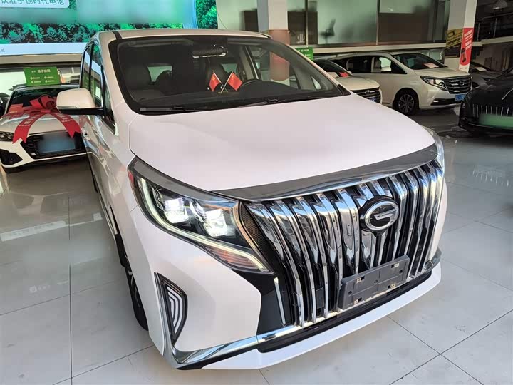 Фото 4 - GAC Trumpchi M8