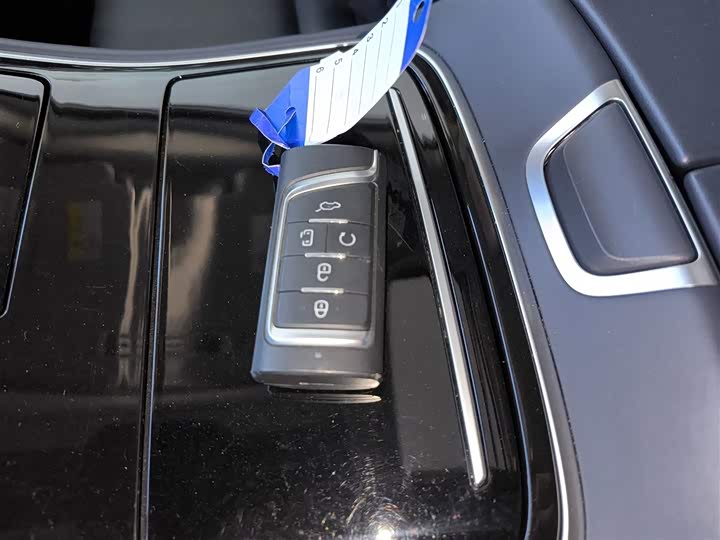 Фото 9 - GAC Trumpchi M8