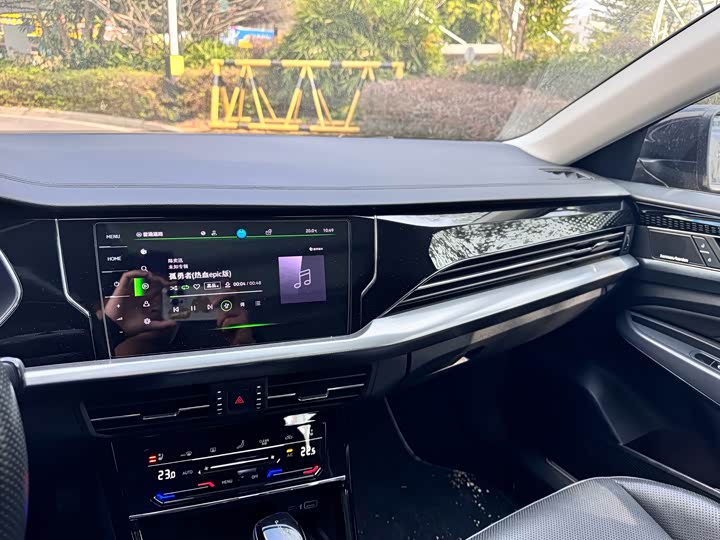 Фото 9 - Volkswagen Passat