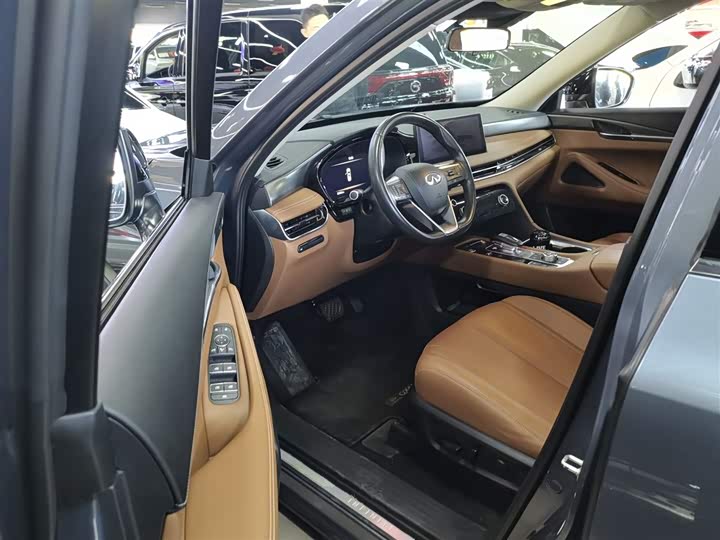 Фото 16 - Infiniti QX60