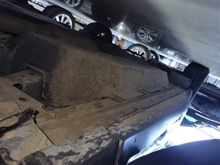 Фото 21 - Infiniti QX60