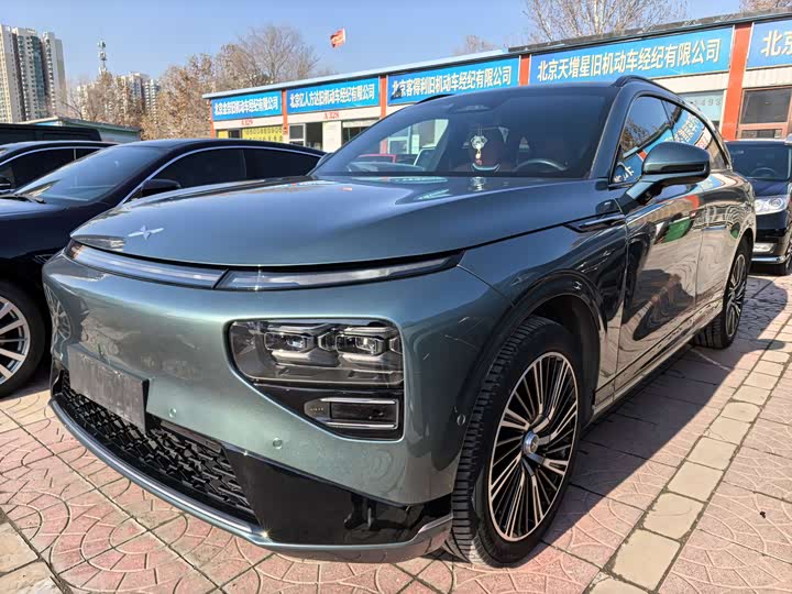 Фото 1 - XPeng G9