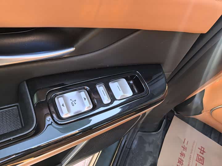 Фото 16 - XPeng G9