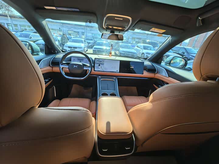 Фото 18 - XPeng G9