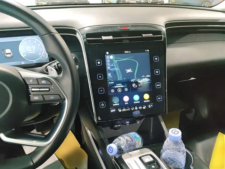 Фото 10 - Hyundai Tucson L