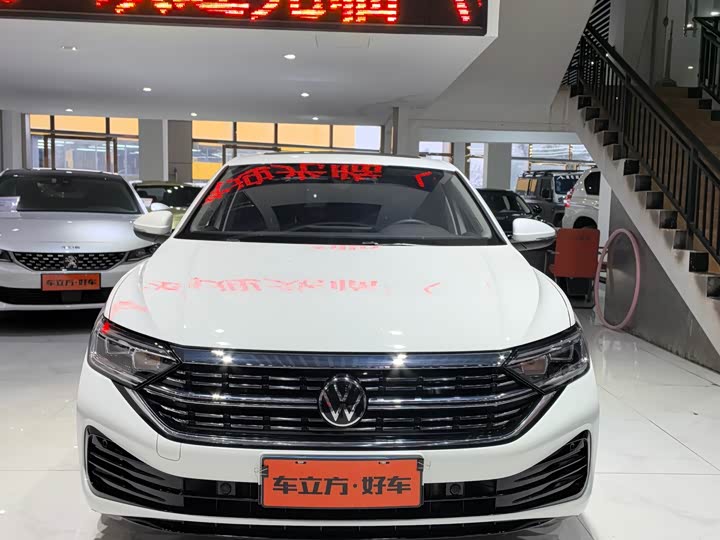 Фото 2 - Volkswagen Sagitar L