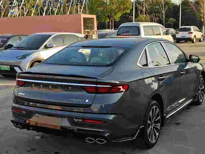 Photo 12 - Geely Preface