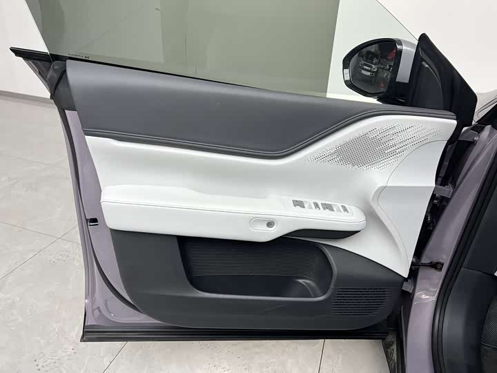 Фото 9 - XPeng G6