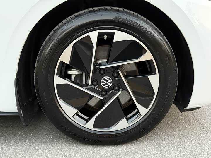 Фото 15 - Volkswagen ID.3