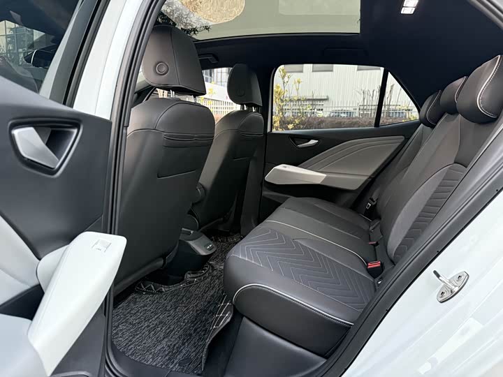 Фото 9 - Volkswagen ID.3