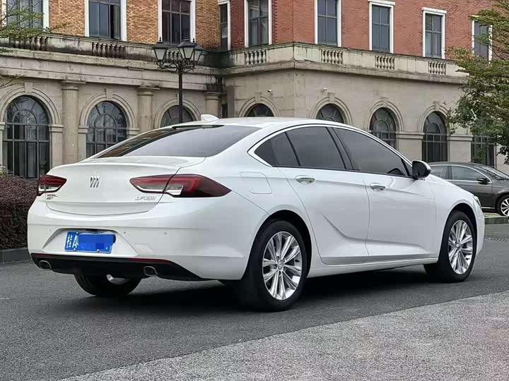 Фото 7 - Buick Regal