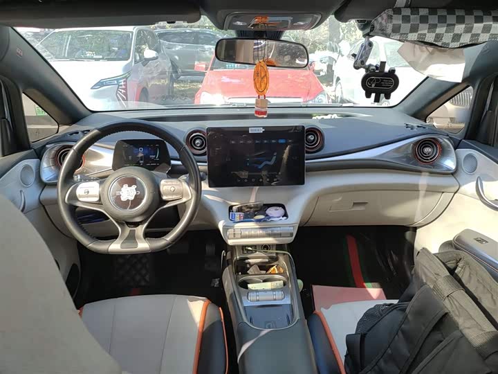 Фото 10 - BYD Dolphin