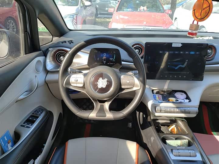 Фото 11 - BYD Dolphin