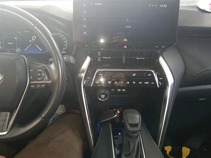 Фото 10 - Toyota Venza