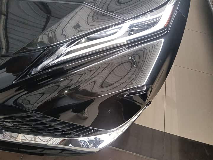 Фото 24 - Toyota Venza