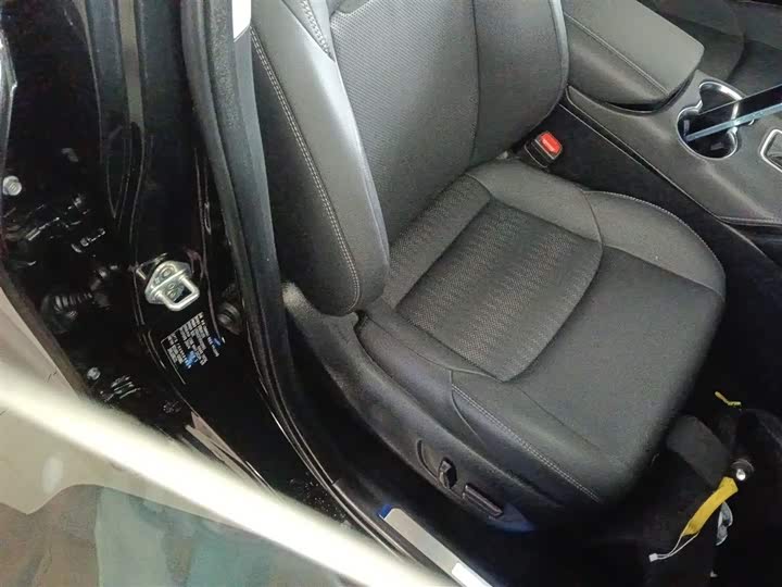 Фото 25 - Toyota Venza