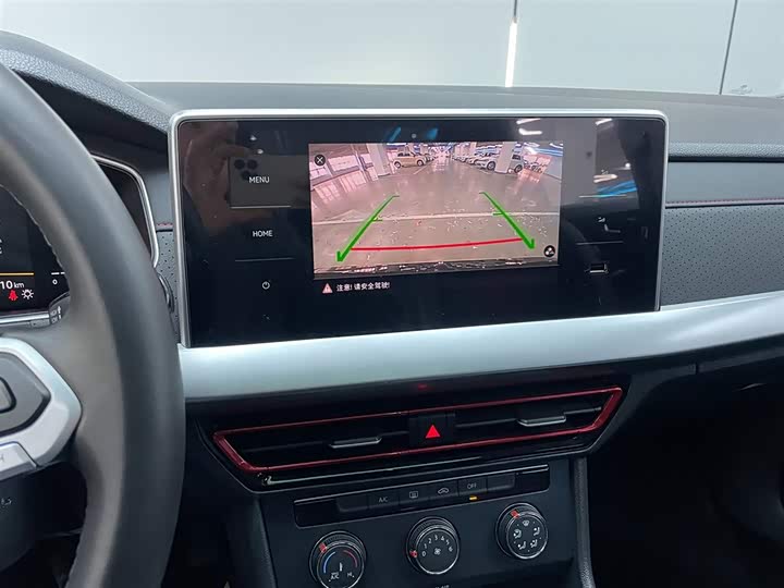 Фото 9 - Volkswagen Lavida