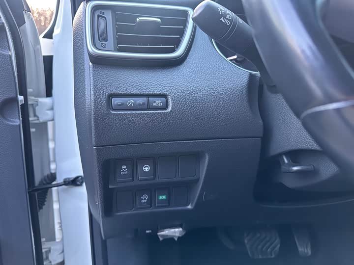 Фото 15 - Nissan Qashqai