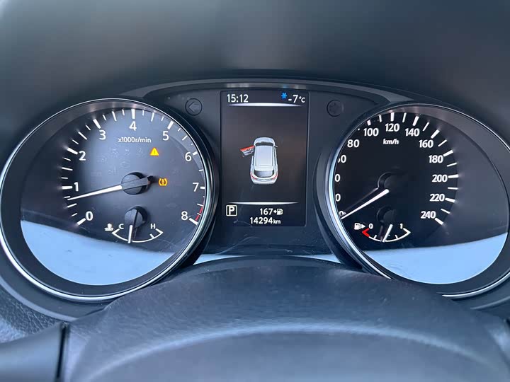 Фото 8 - Nissan Qashqai