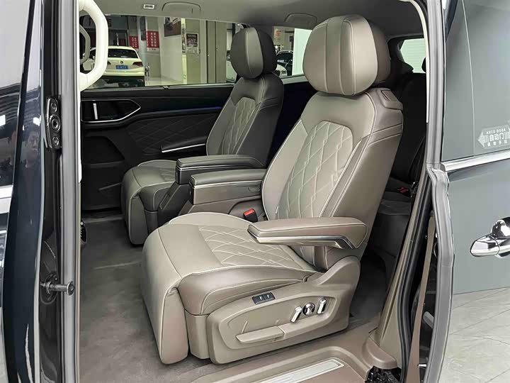 Фото 14 - Volkswagen Viloran