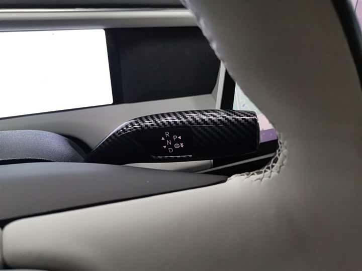 Фото 14 - XPeng G6