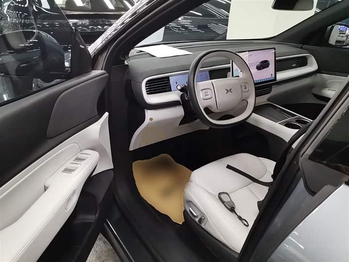 Фото 16 - XPeng G6