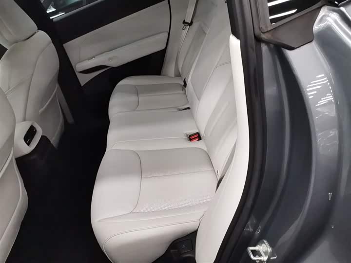 Фото 17 - XPeng G6