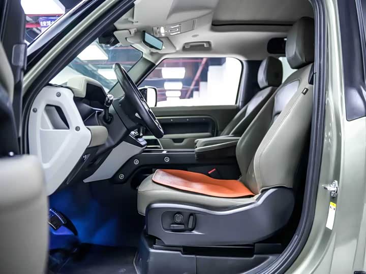 Фото 6 - Land Rover Defender