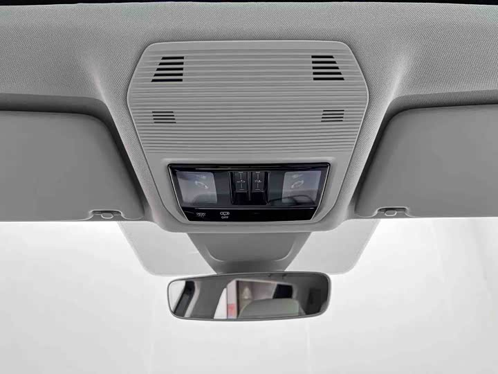 Фото 18 - Volkswagen Teramont Pro