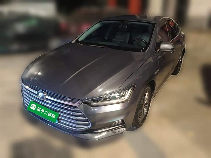 Фото 2 - BYD Qin Pro