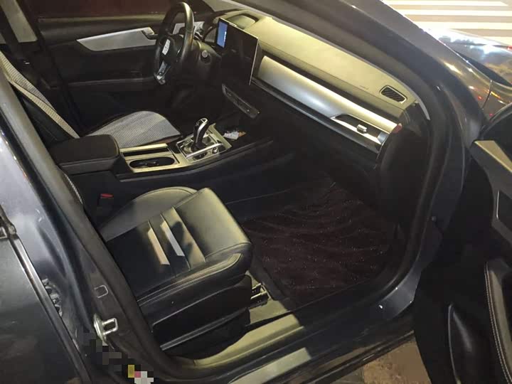 Фото 20 - BYD Qin Pro