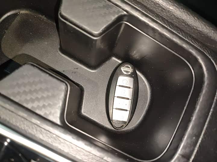 Фото 9 - Nissan Sylphy