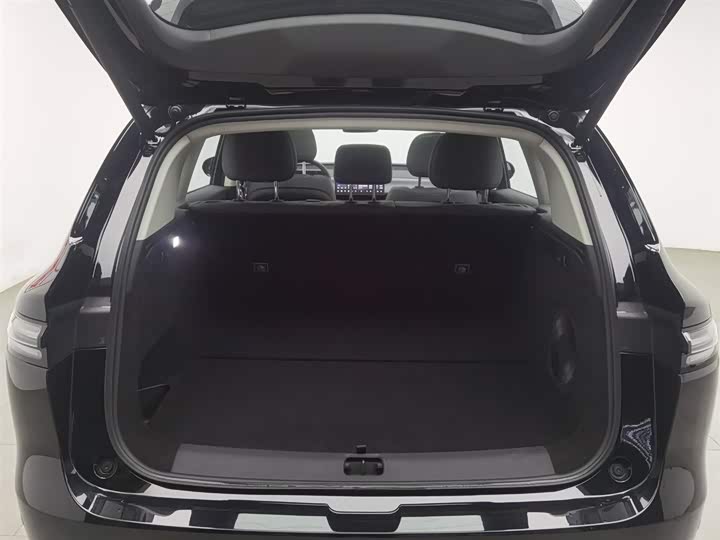 Фото 16 - Leapmotor C10