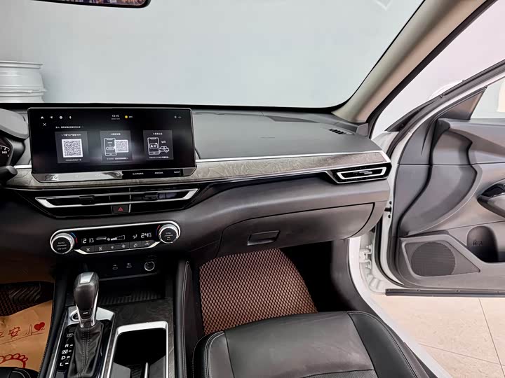 Фото 21 - Nissan Teana