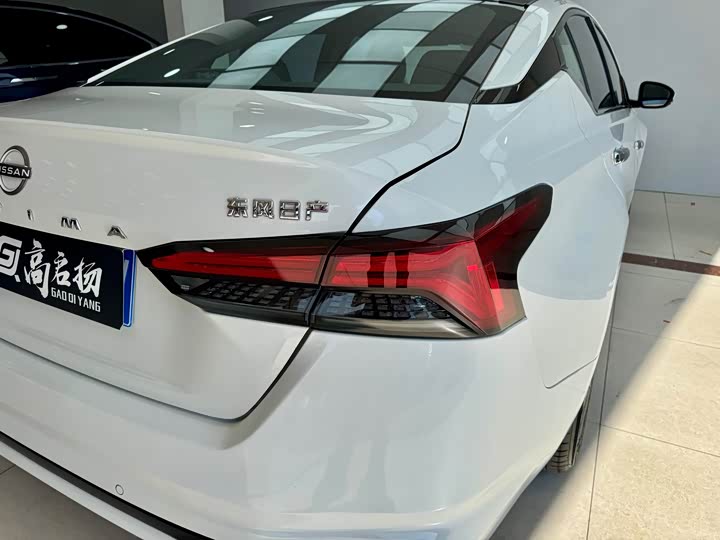 Фото 27 - Nissan Teana