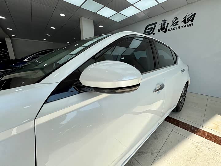 Фото 5 - Nissan Teana