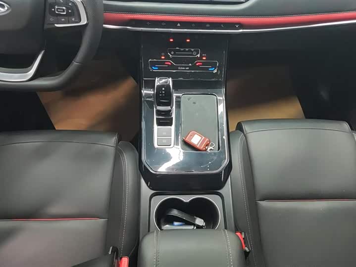 Фото 16 - Chery Tiggo 7