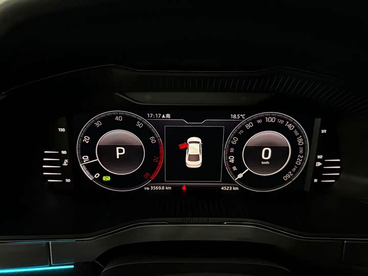 Фото 11 - Skoda Superb