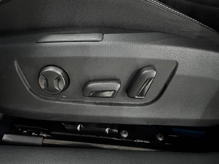 Фото 15 - Skoda Superb