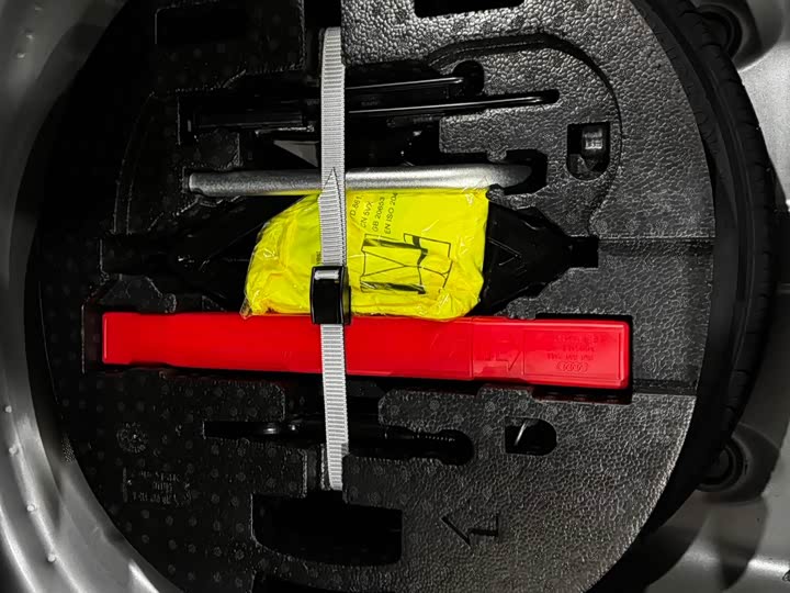 Фото 22 - Skoda Superb