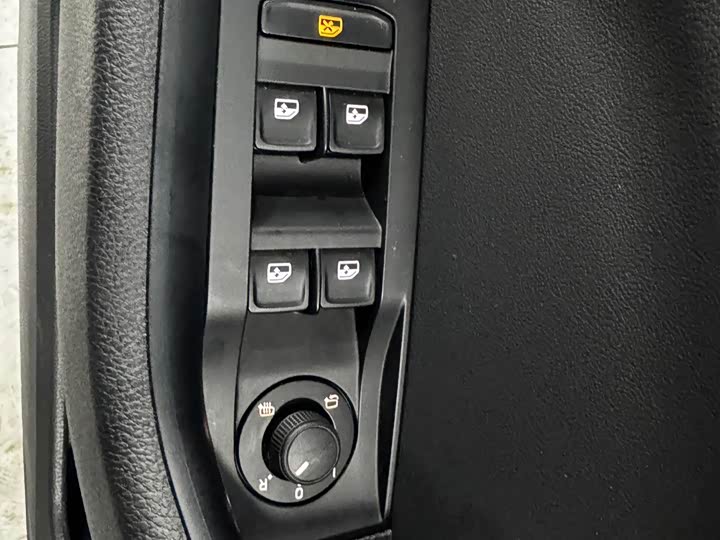 Фото 8 - Skoda Superb