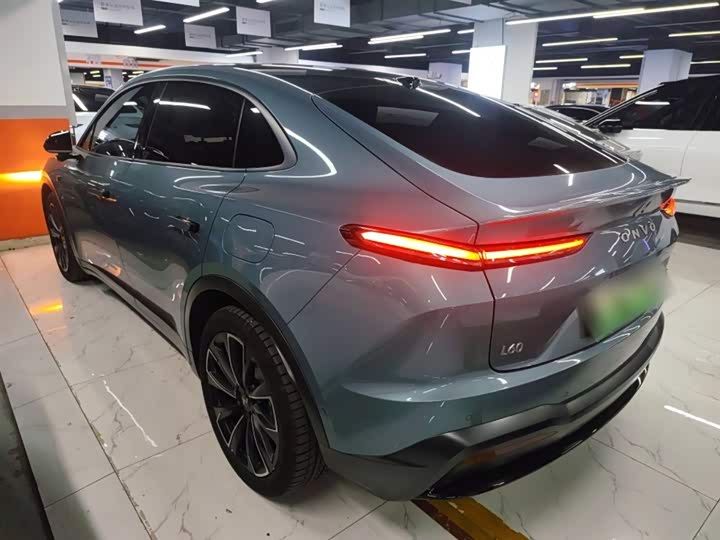 Фото 21 - Nio Onvo L60
