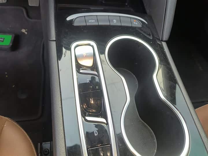 Фото 14 - Buick Regal