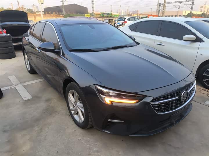 Фото 4 - Buick Regal