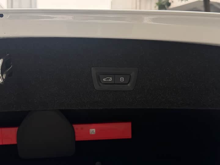 Фото 17 - BMW 3 Series