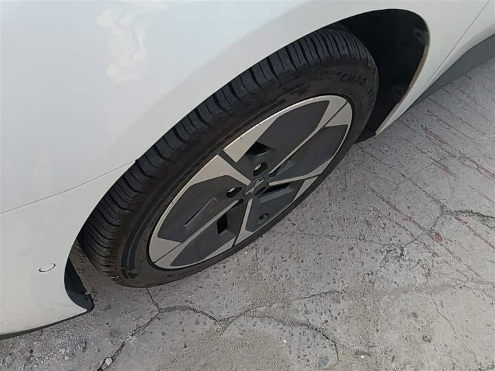 Фото 23 - XPeng Mona M03