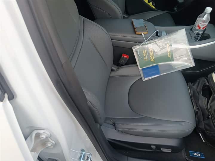 Фото 25 - XPeng Mona M03