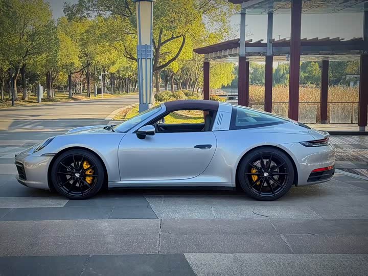 Фото 9 - Porsche 911