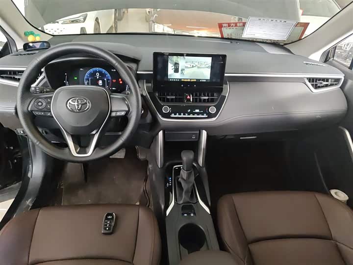 Фото 10 - Toyota Frontlander