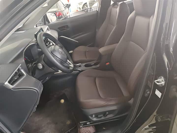 Фото 15 - Toyota Frontlander